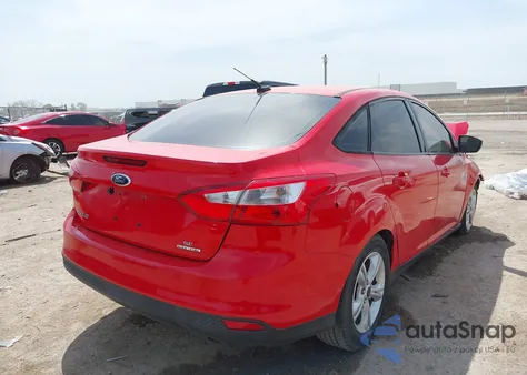 2014 Ford Focus Se z USA, uszkodzony, nr VIN 1FADP3F27EL362166